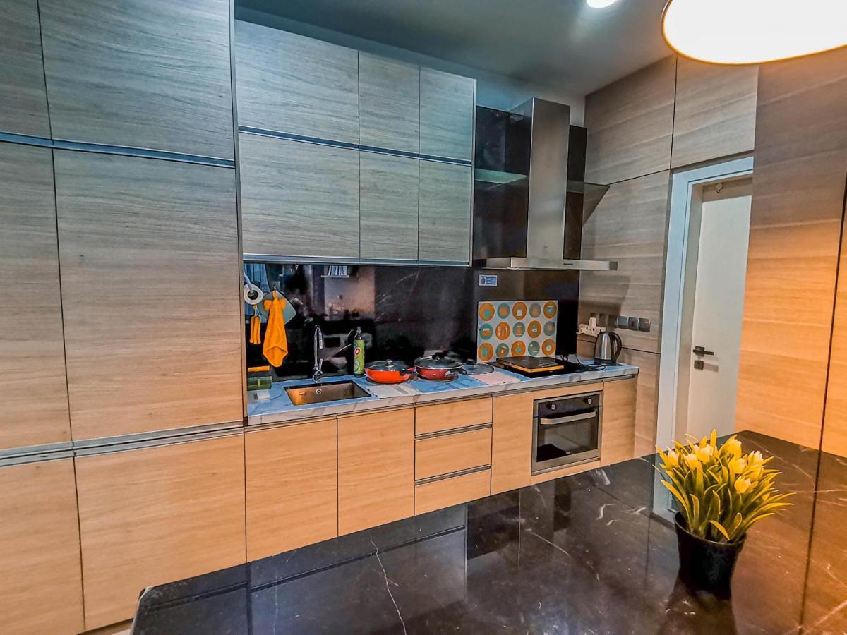Perfect View Lvl 35 M City 1 To 5 Pax Ampang Near Klcc Zoo Negara Kpj Ampang Puteri Hospital Kuala Lumpur Eksteriør billede